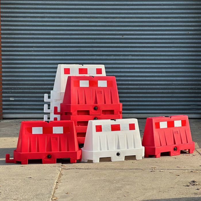 Reflexfolie Schrammbord, Fahrbahnteiler 60 x 10 cm rot, weiß beidseitig beklebt