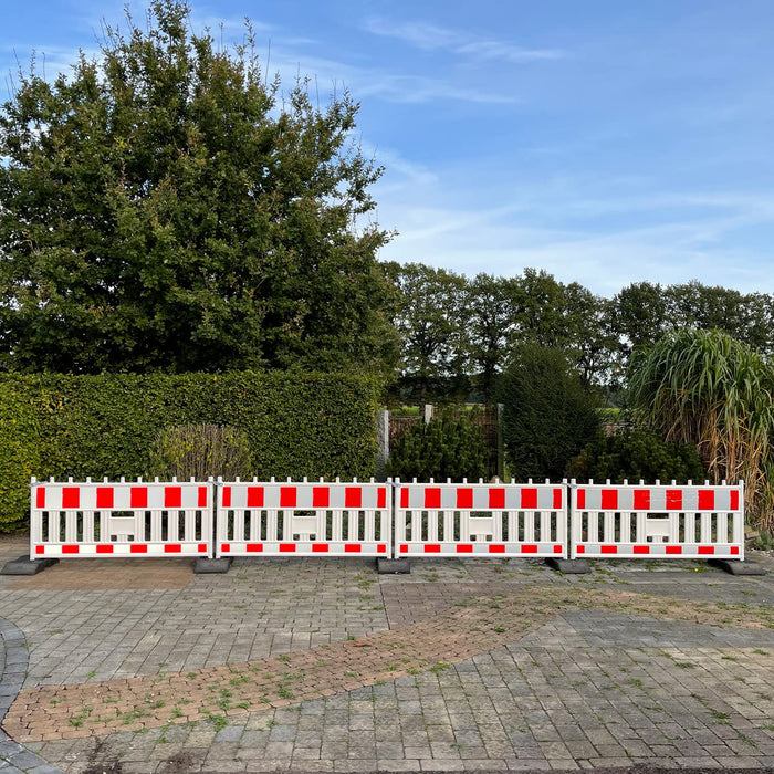 UvV-Shop UvV UVAS22 TL Set 4 x Schrankenzaun 2m - RSA21 konforme Absperrung von Baustellenbereichen - retroreflektierend rot weiß (Reflexfolie RA2/B) Reflexfolie RA2 B