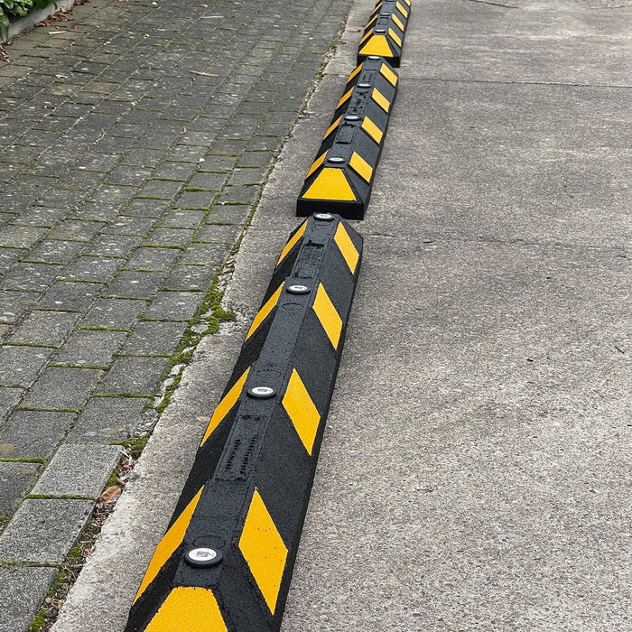 UvV Radstopper WHEEL schwarz gelbe Parkplatzabgrenzung 100% Gummi 55, 90,  120 oder 180 cm lang